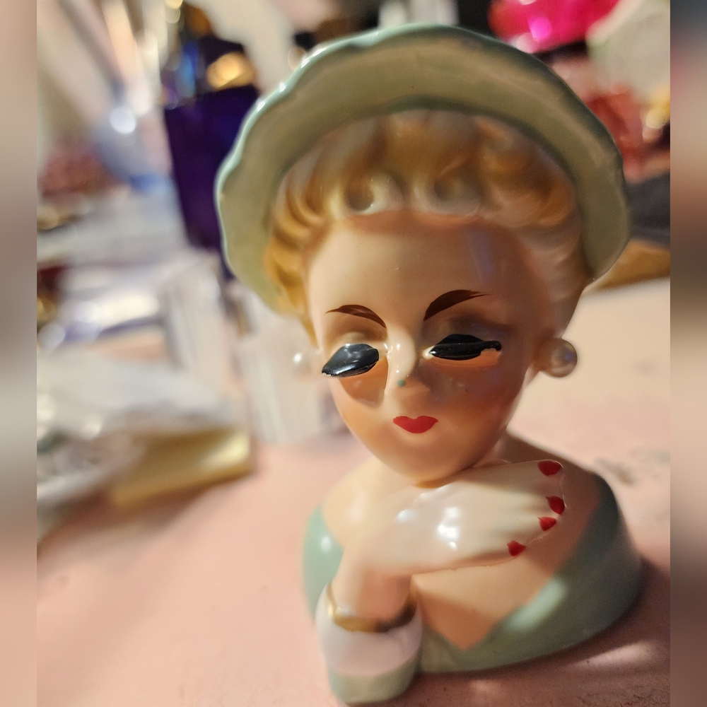 Mid-Century Modern Lady Vase.